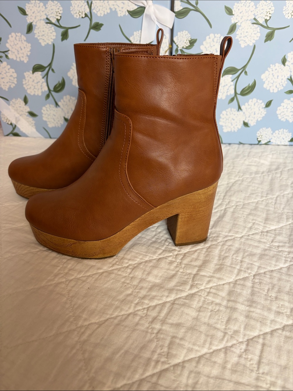Universal Thread Cognac Brown Platform Block Heel Ankle Boots